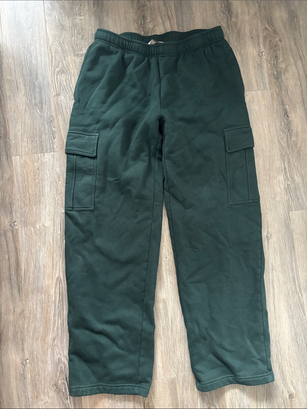Women’s Dark Green Cargo Sweatpants